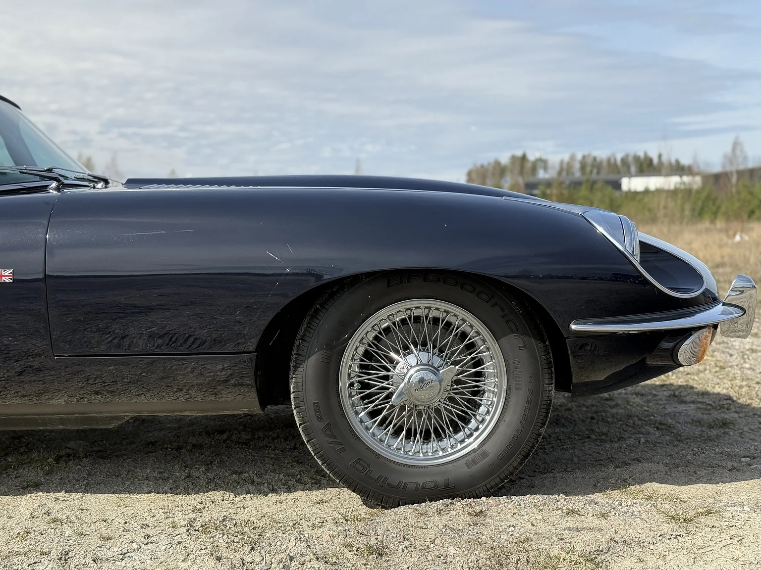 Exterior image of 1969 Jaguar E-Type 4.2 Coupe (13)