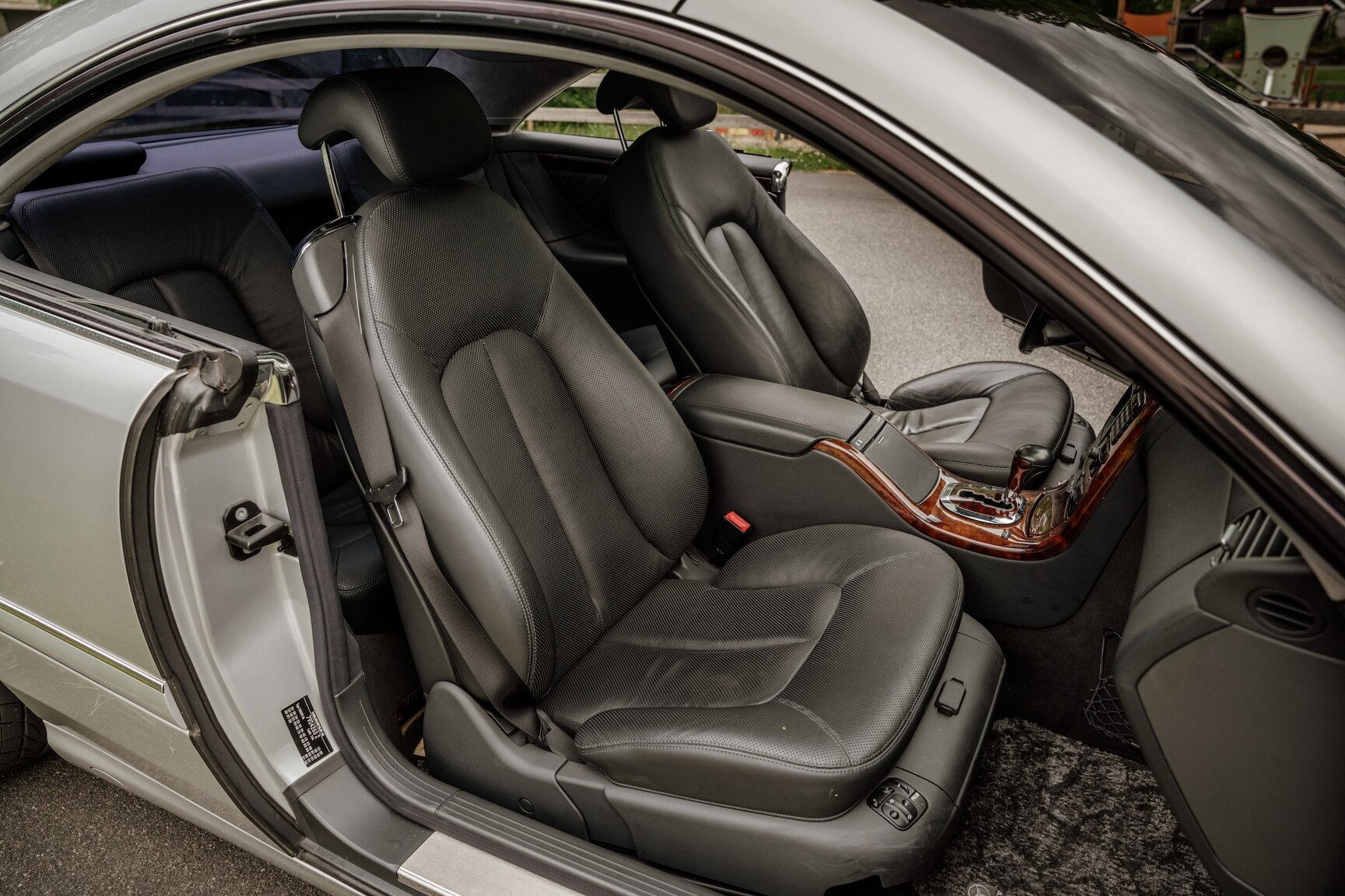 Innenraumfoto von 2002 Mercedes-Benz CL 600