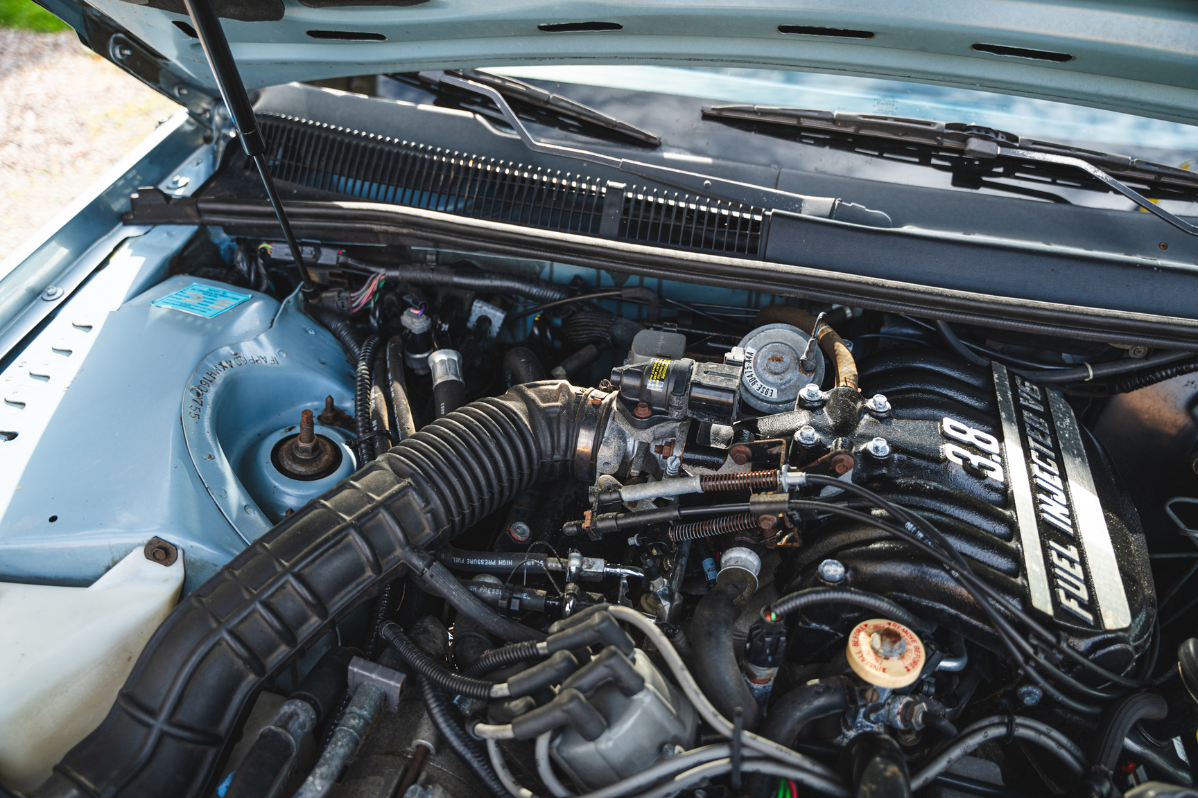 Image of 1991 Ford Thunderbird (18) mechanics