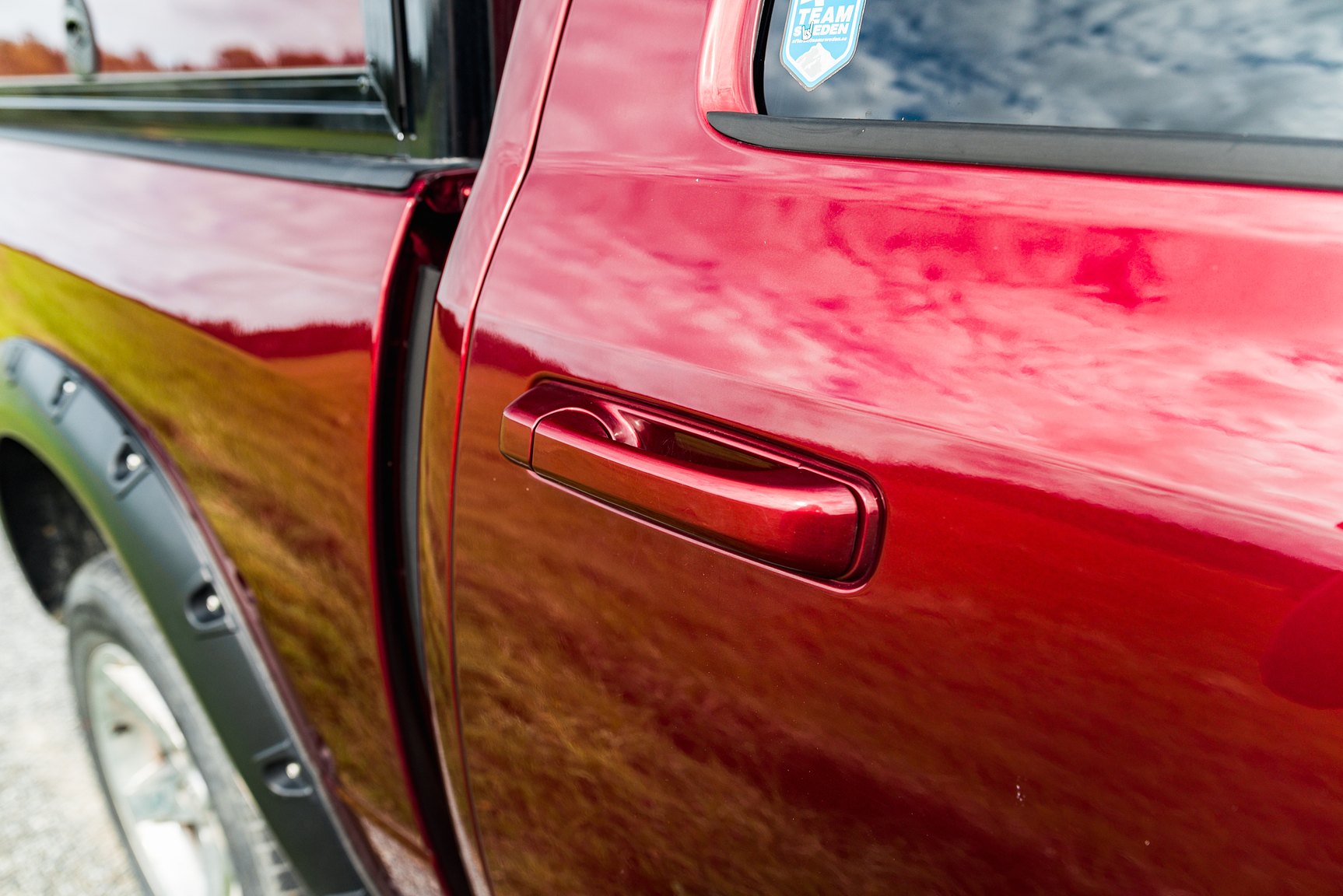 Exterior image of 2019 Dodge Ram 1500 Classic Crew Cab 5.7 V8 HEMI 