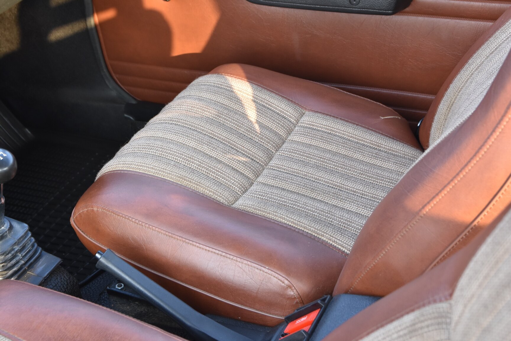 Interiörbild 1975 Volvo 242