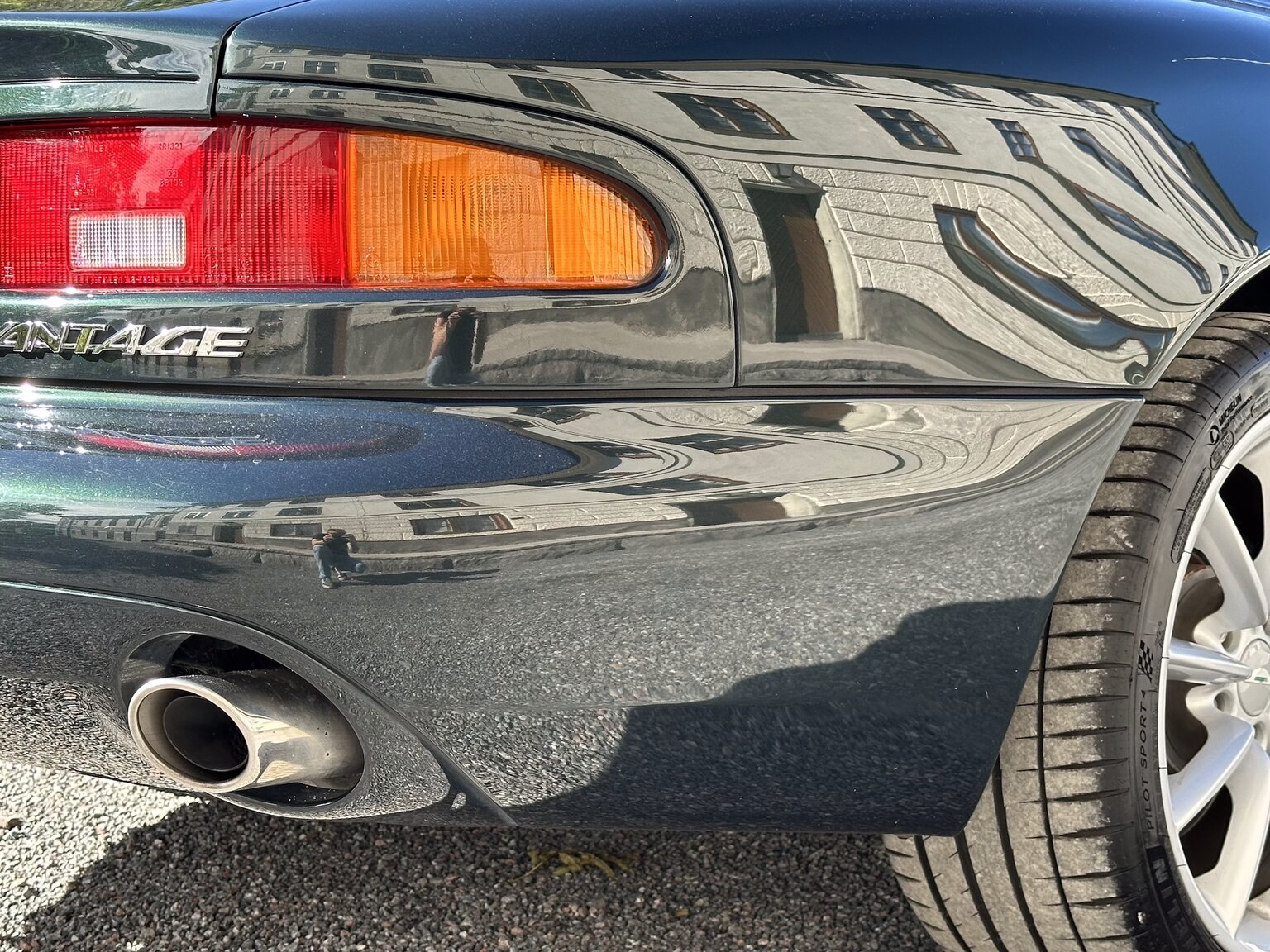 Exterior image of 2003 Aston Martin DB7