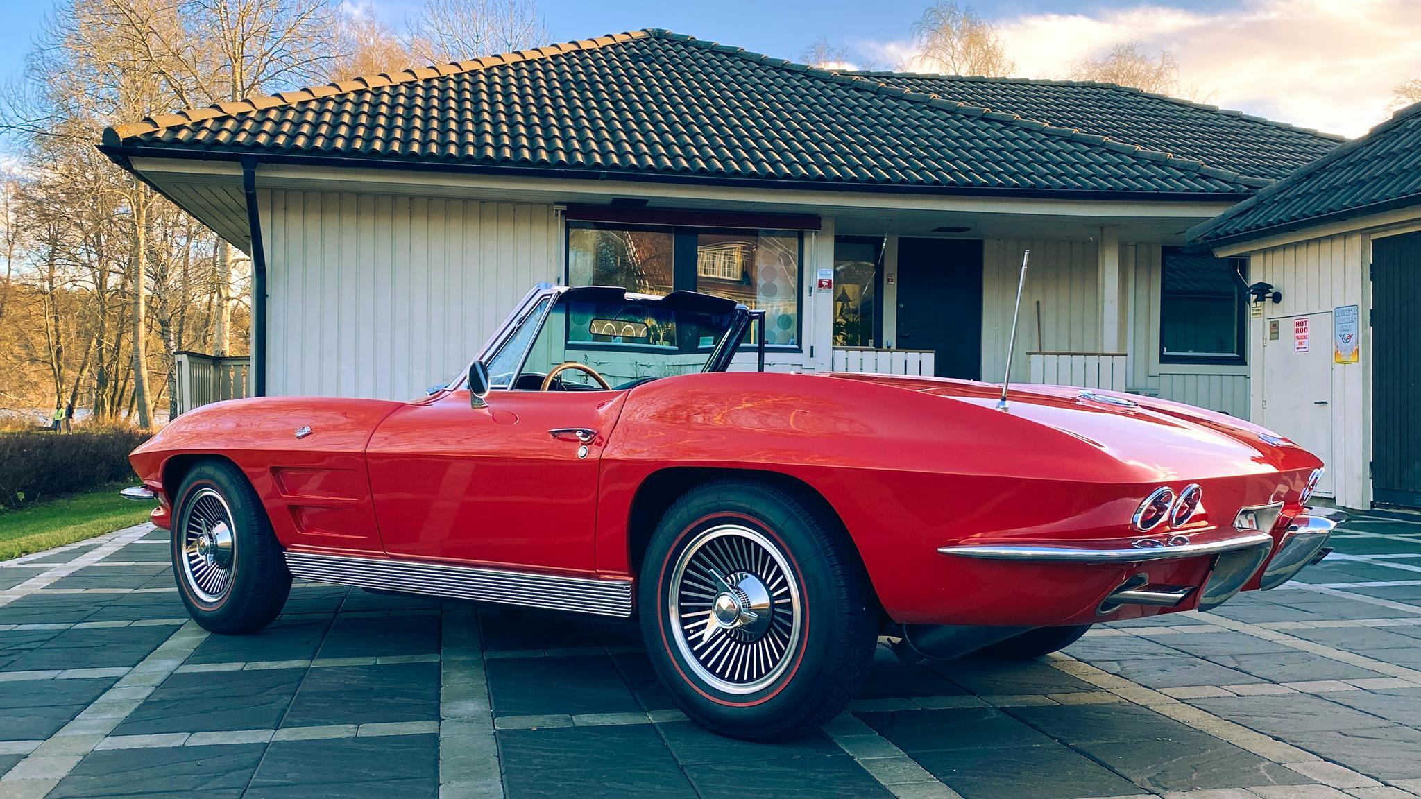 Aussenfoto 1963 Corvette C2 Stingray