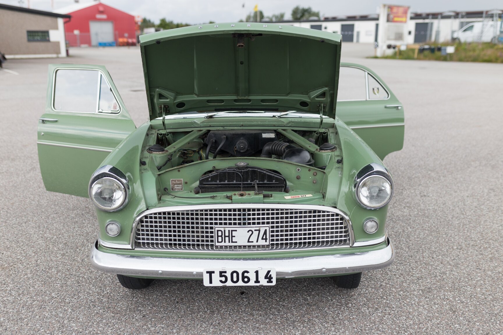 Image of 1959 Ford Consul mechanics (1)