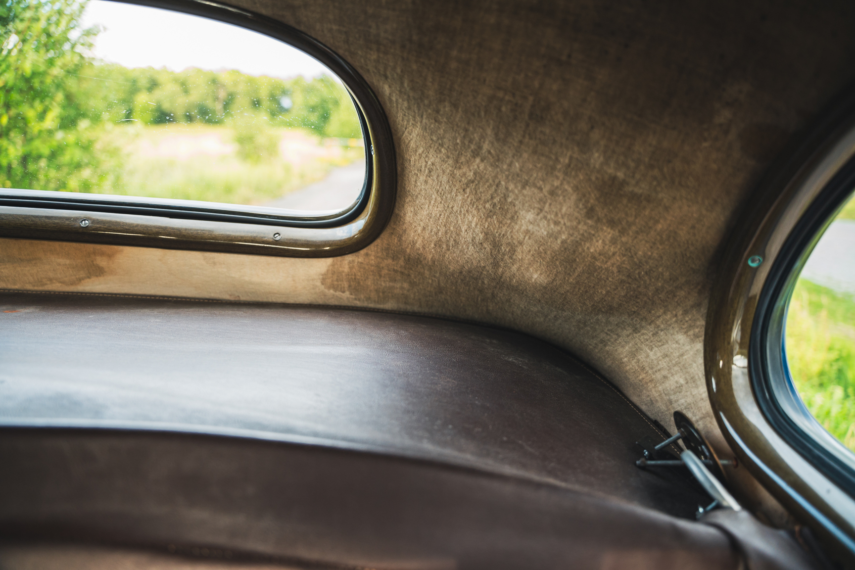 Interiörbild 1939 Plymouth Road king P8 Coupe  (49)