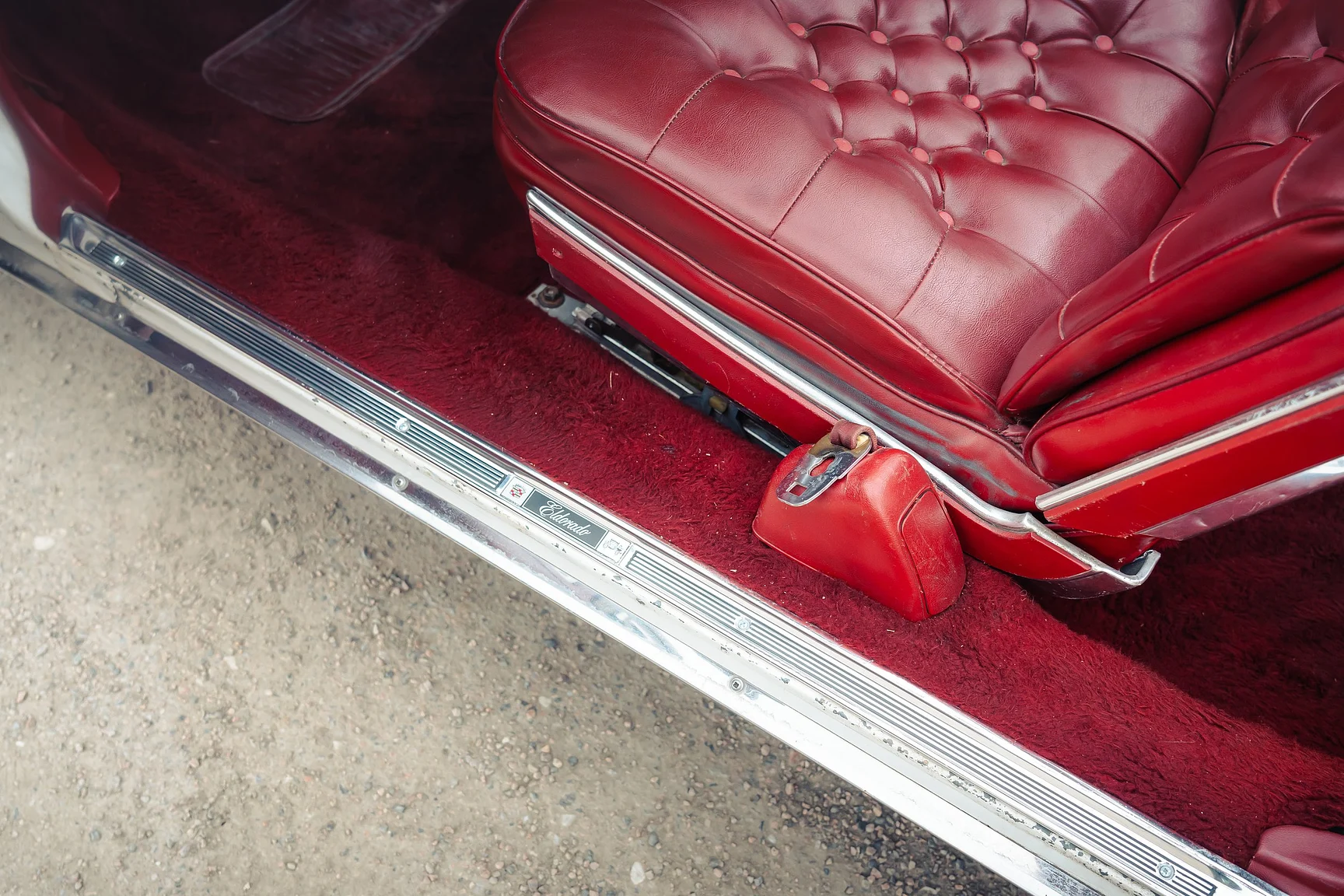 Innenraumfoto von 1984 Cadillac Eldorado Biarritz Convertible (5)