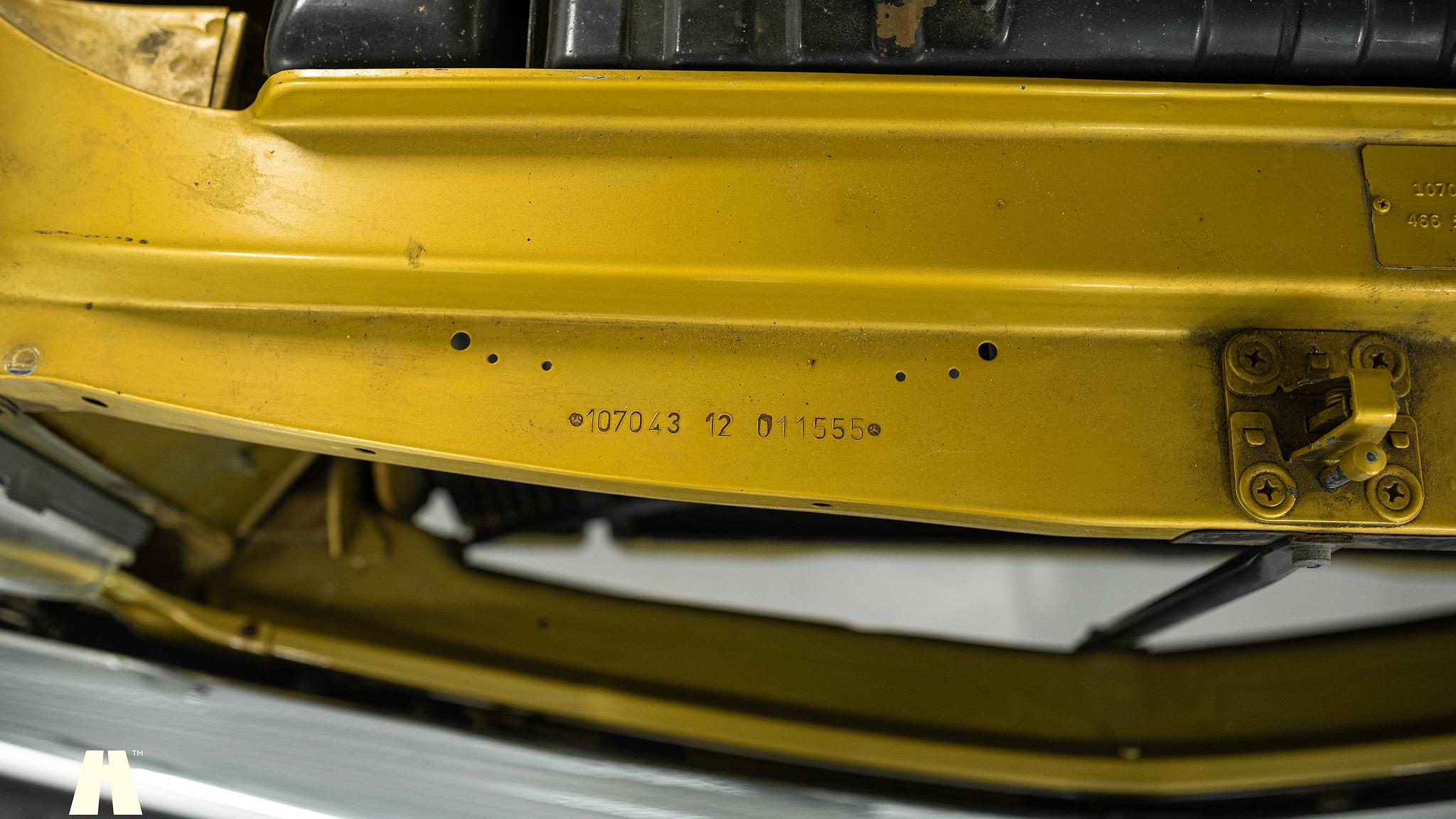 Image of 1975 Mercedes SL 350 mechanics