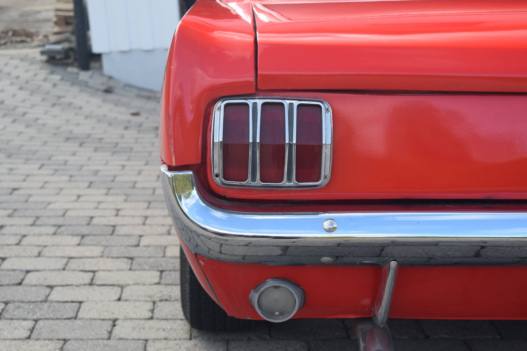 Exterior image of 1965 Ford Mustang 