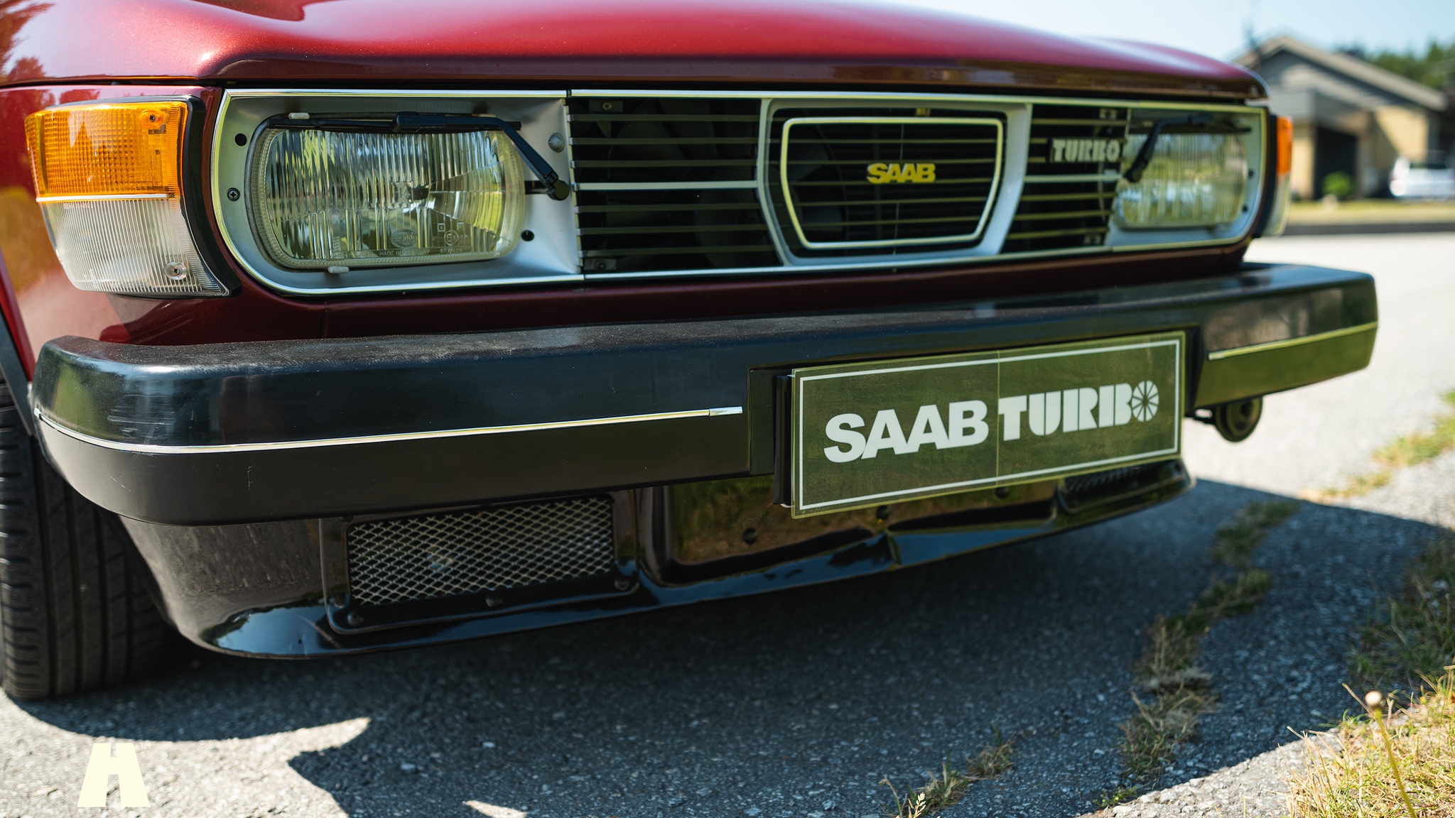Exteriörbild på 1980 Saab 99 Turbo unikum