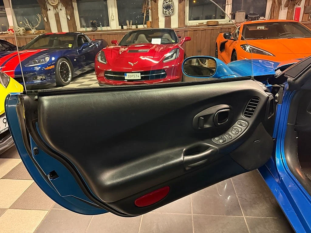 Bild von 1998 Chevrolet Corvette (17)