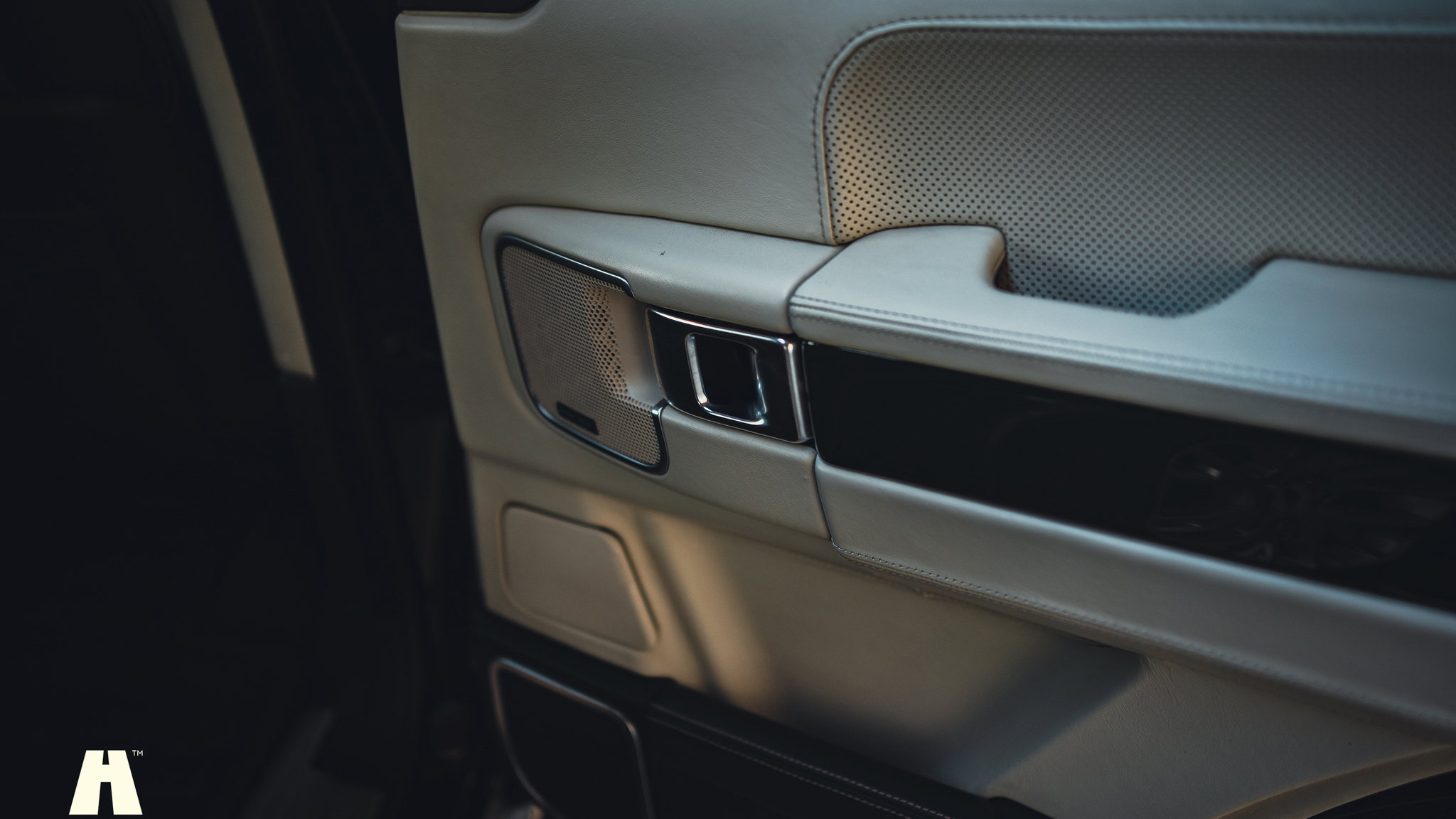 Innenraumfoto von 2011 Range Rover TDV8 Autobiography  (19)