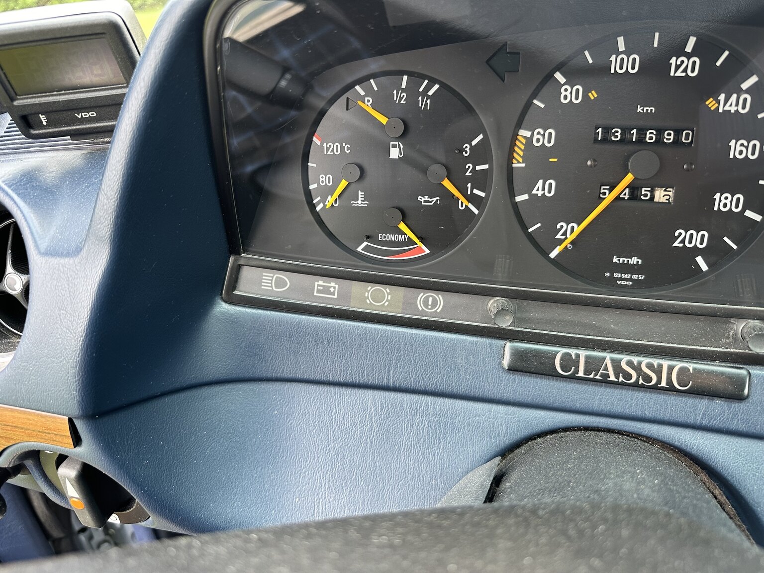 Interiörbild 1984 Mercedes-Benz 230 CE
