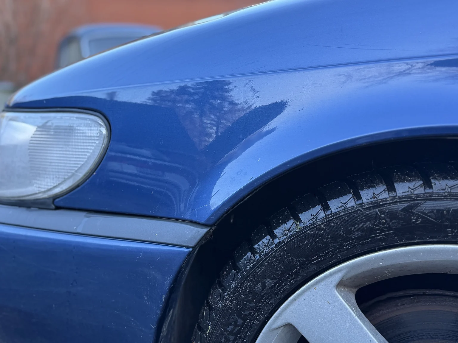 Exterior image of 2001 SAAB 9-3 Aero (37)