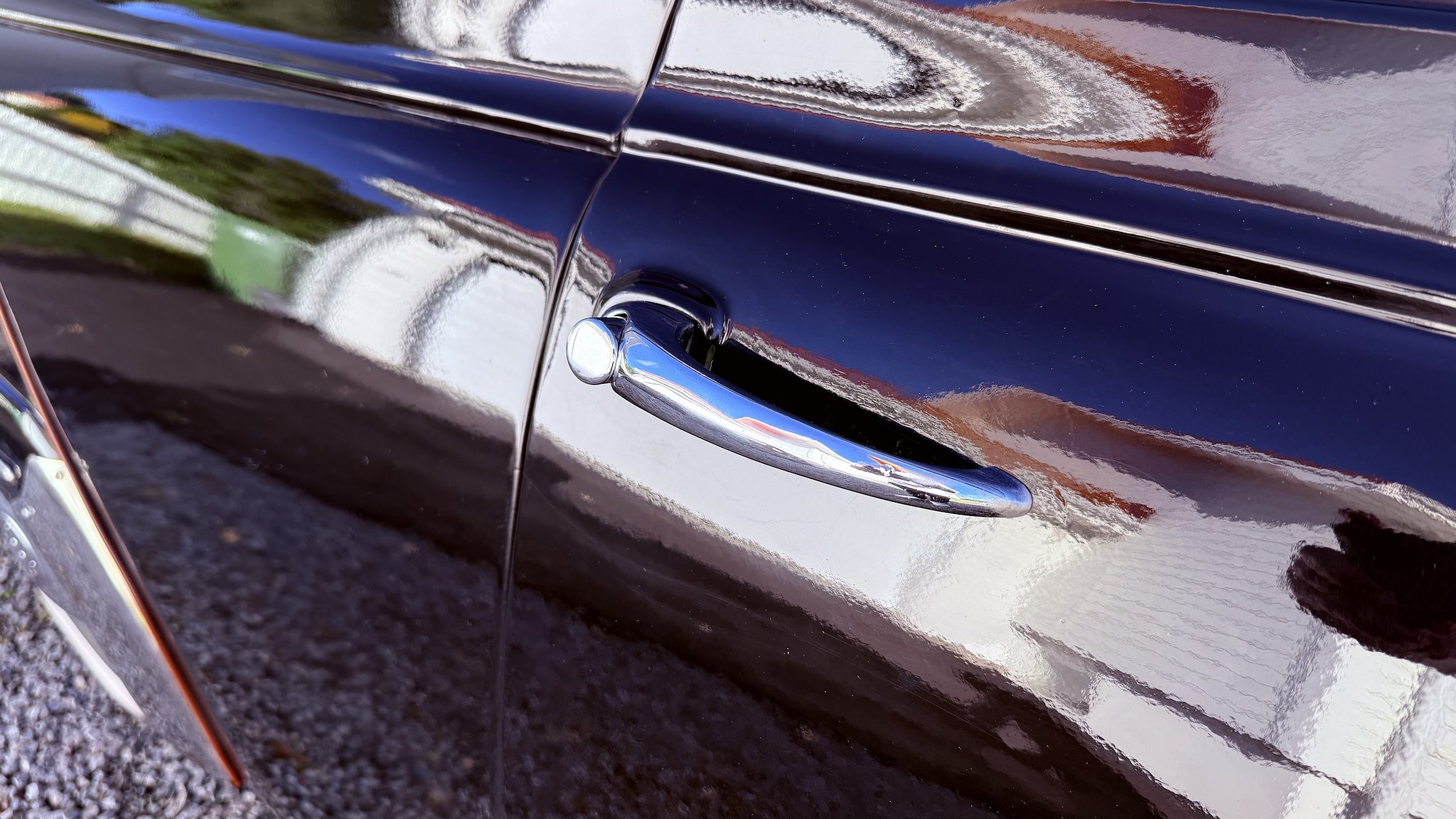 Exterior image of 1960 Saab 96 (43)