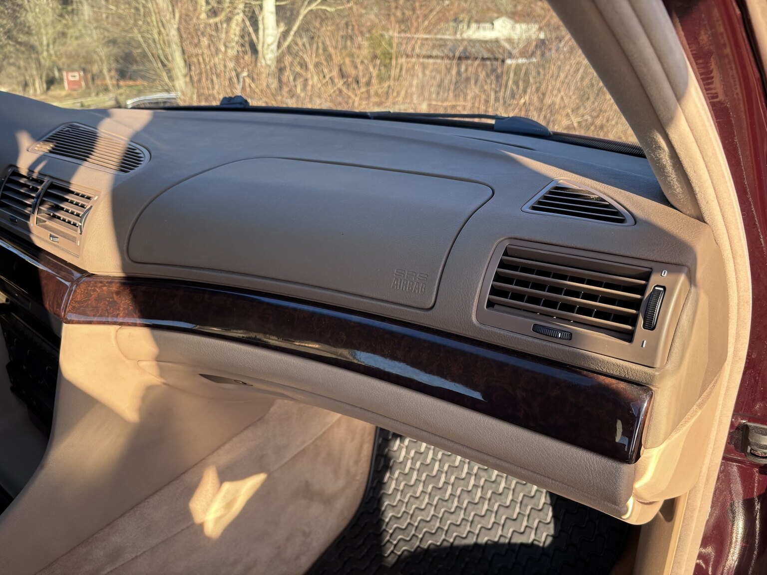 Innenraumfoto von 1996 BMW 728iA