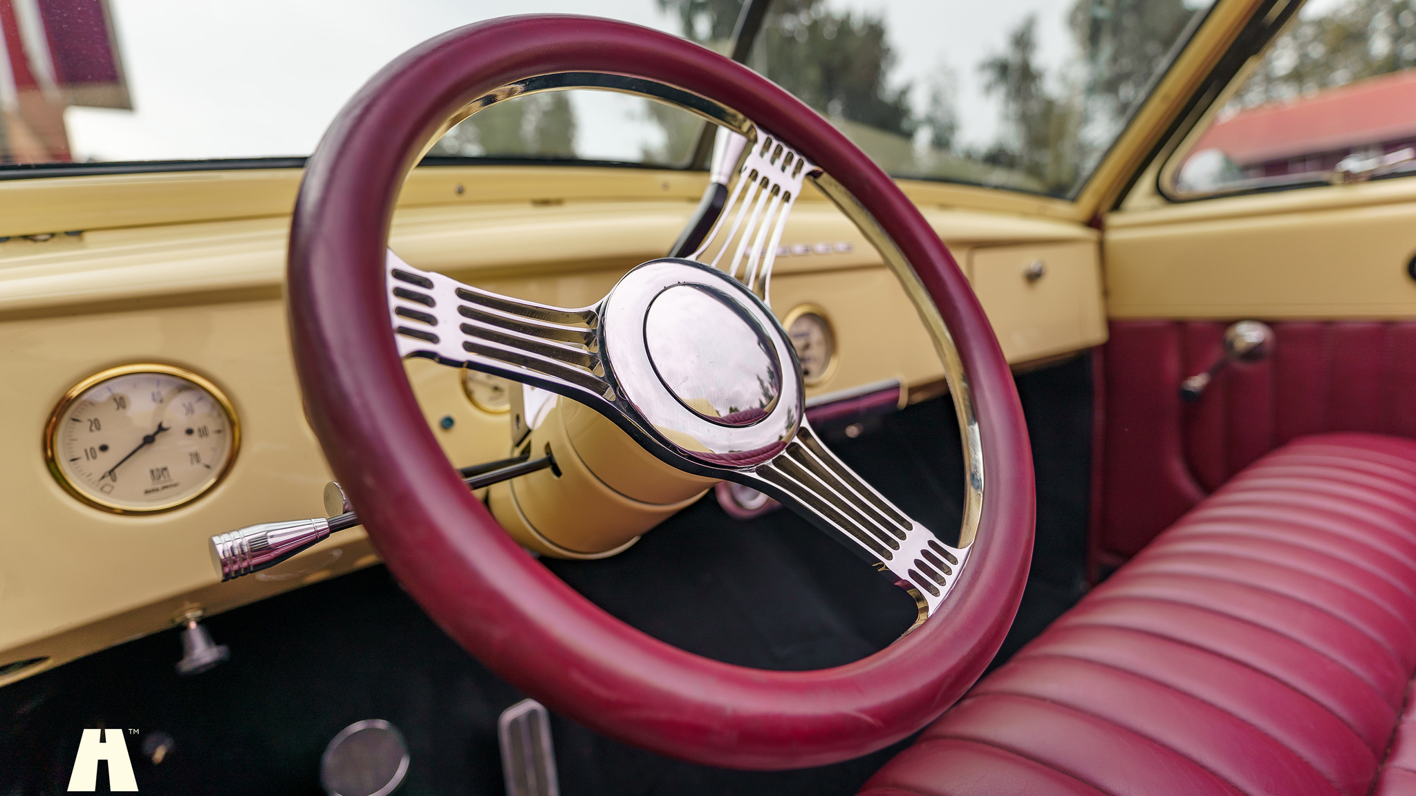 Innenraumfoto von 1950 Dodge Wayfarer Convertible Custom