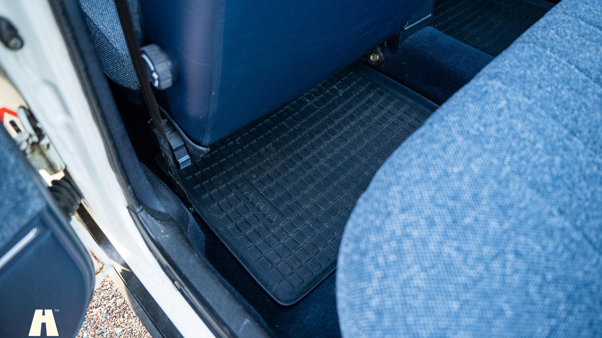 Innenraumfoto von 1988 Volvo 240 GL