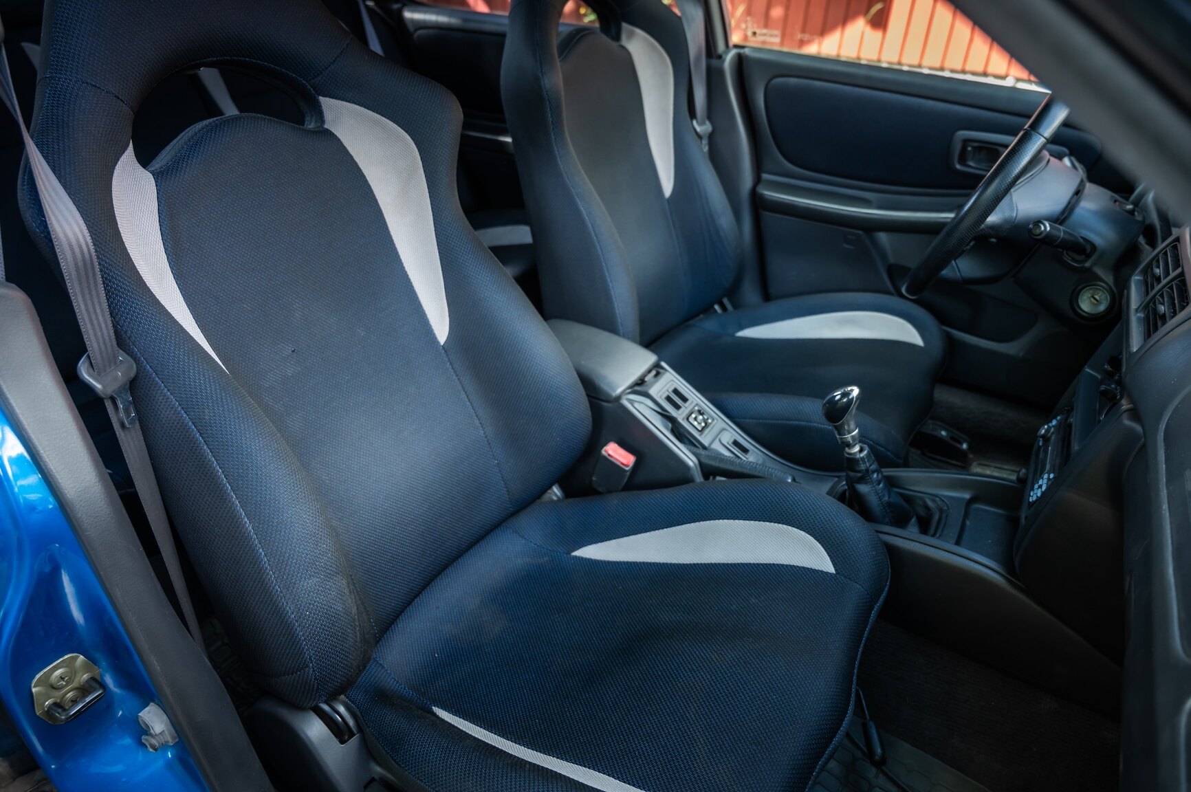 Interiörbild 1999 Subaru Impreza GT