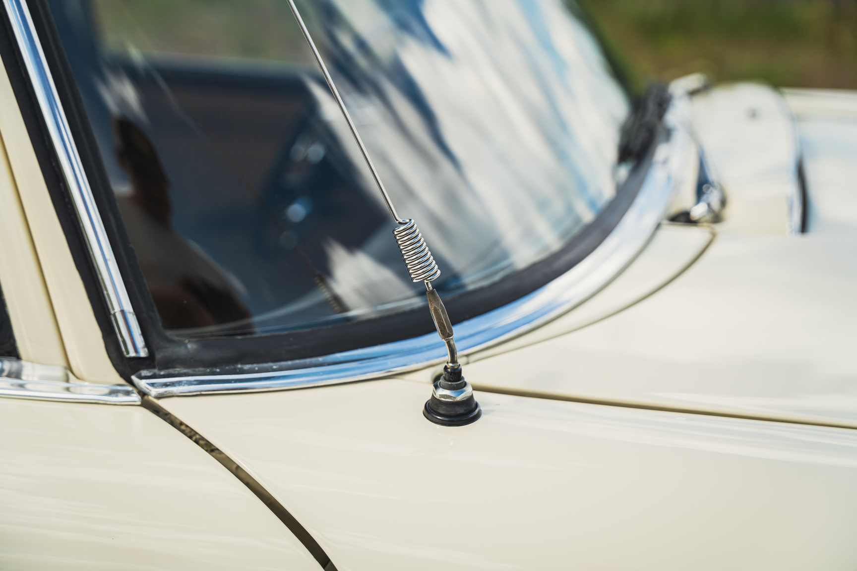 Aussenfoto 1966 Mercedes-Benz 200 D "Heckflosse"