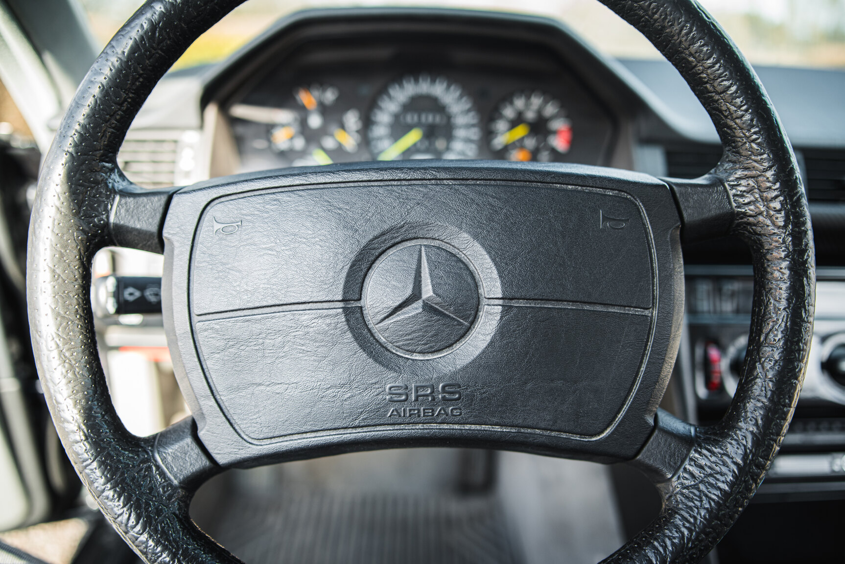 Interior image of 1989 Mercedes-Benz 300 CE Koenig Specials