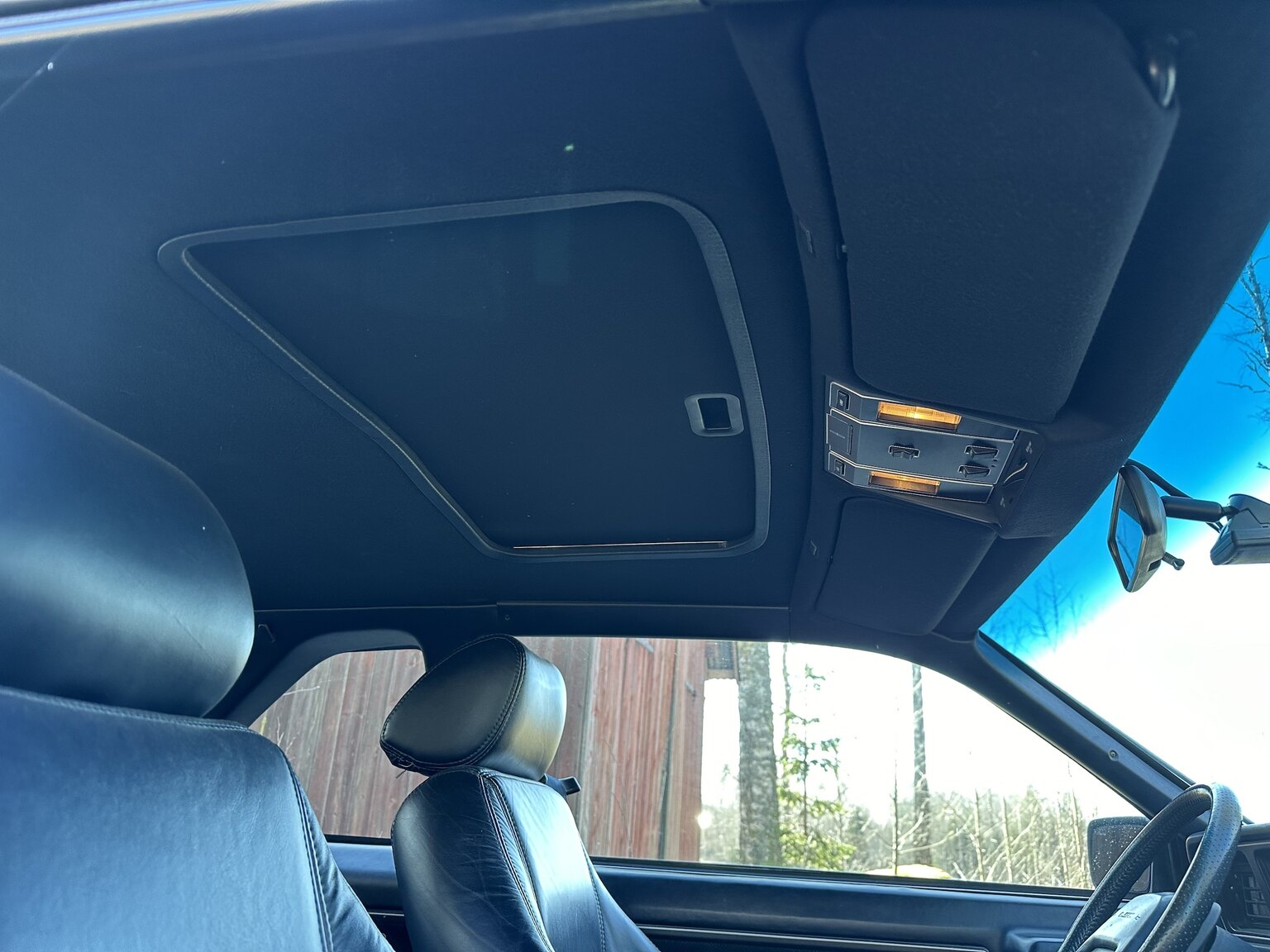 Innenraumfoto von 1987 Lincoln Mark VII LSC