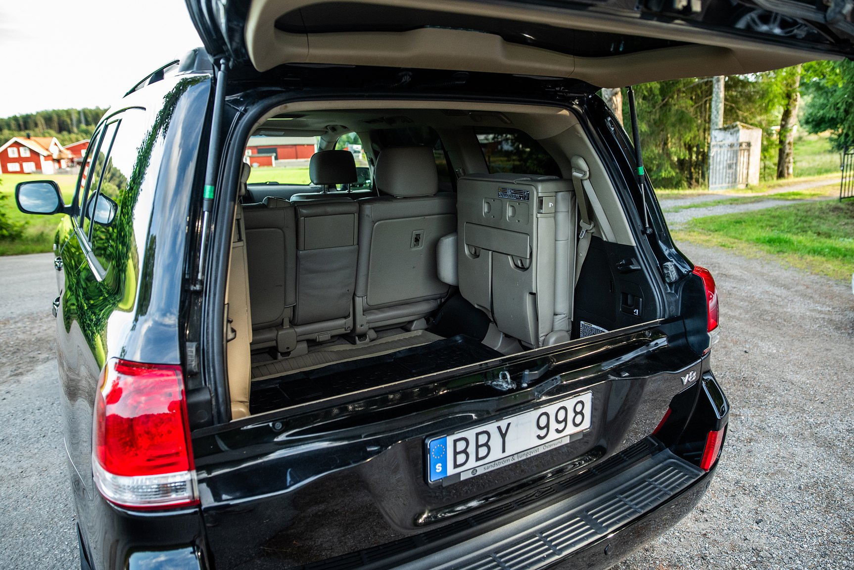 Interior image of 2008 Toyota Land Cruiser 4.5 4WD V8