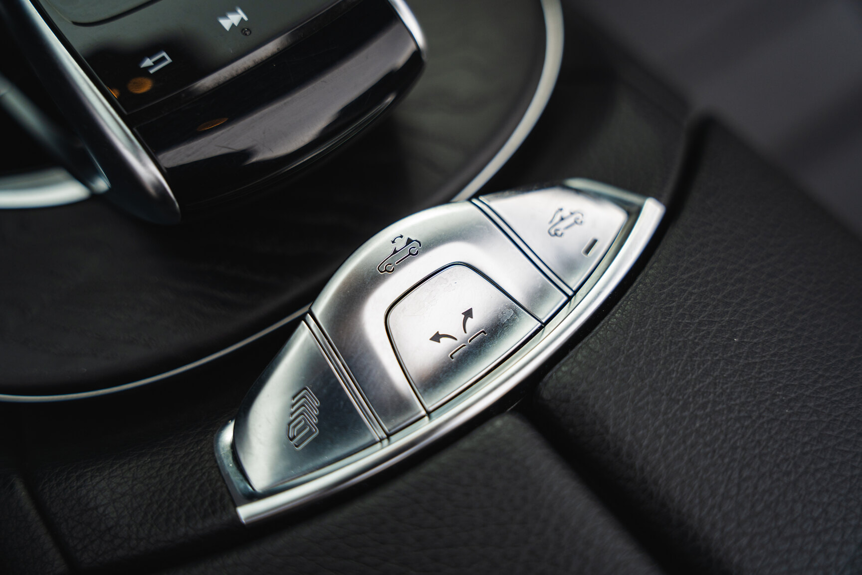 Interiörbild 2019 Mercedes-Benz E300 Cabriolet