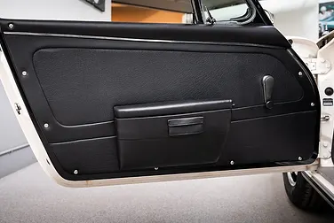 #<Image:0x00007fa86cb994e0>