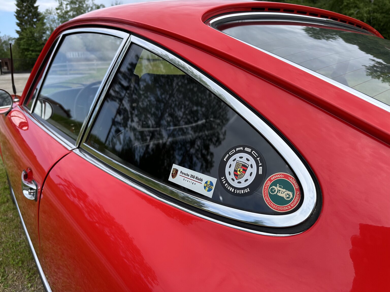 Exterior image of 1969 1969 PORSCHE COUPÉ 911 T  (64)