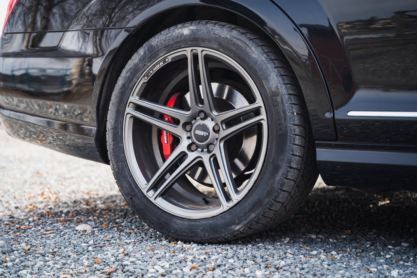 Exterior image of 2011 Mercedes-Benz S600