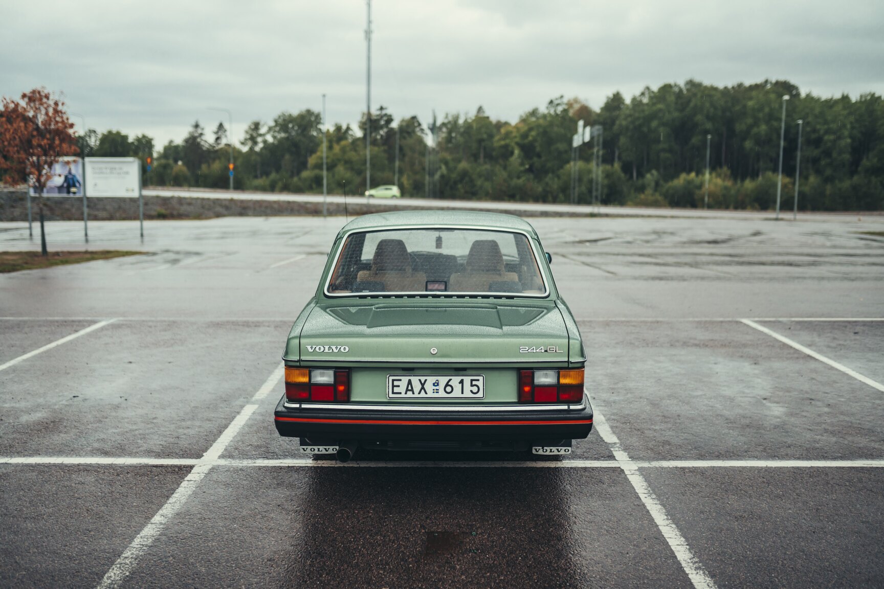Exterior image of 1981 Volvo 244