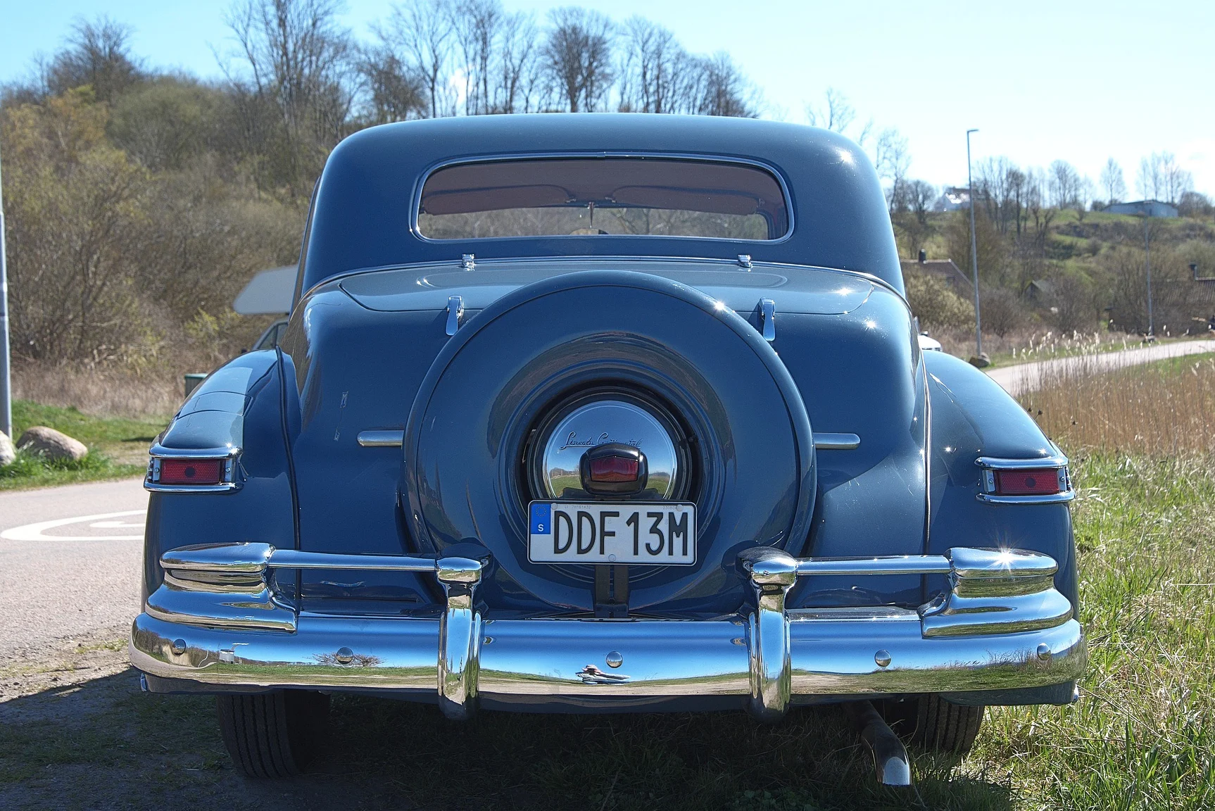 Exterior image of 1947 Lincoln Continental CoupÉ / 1946 (20)