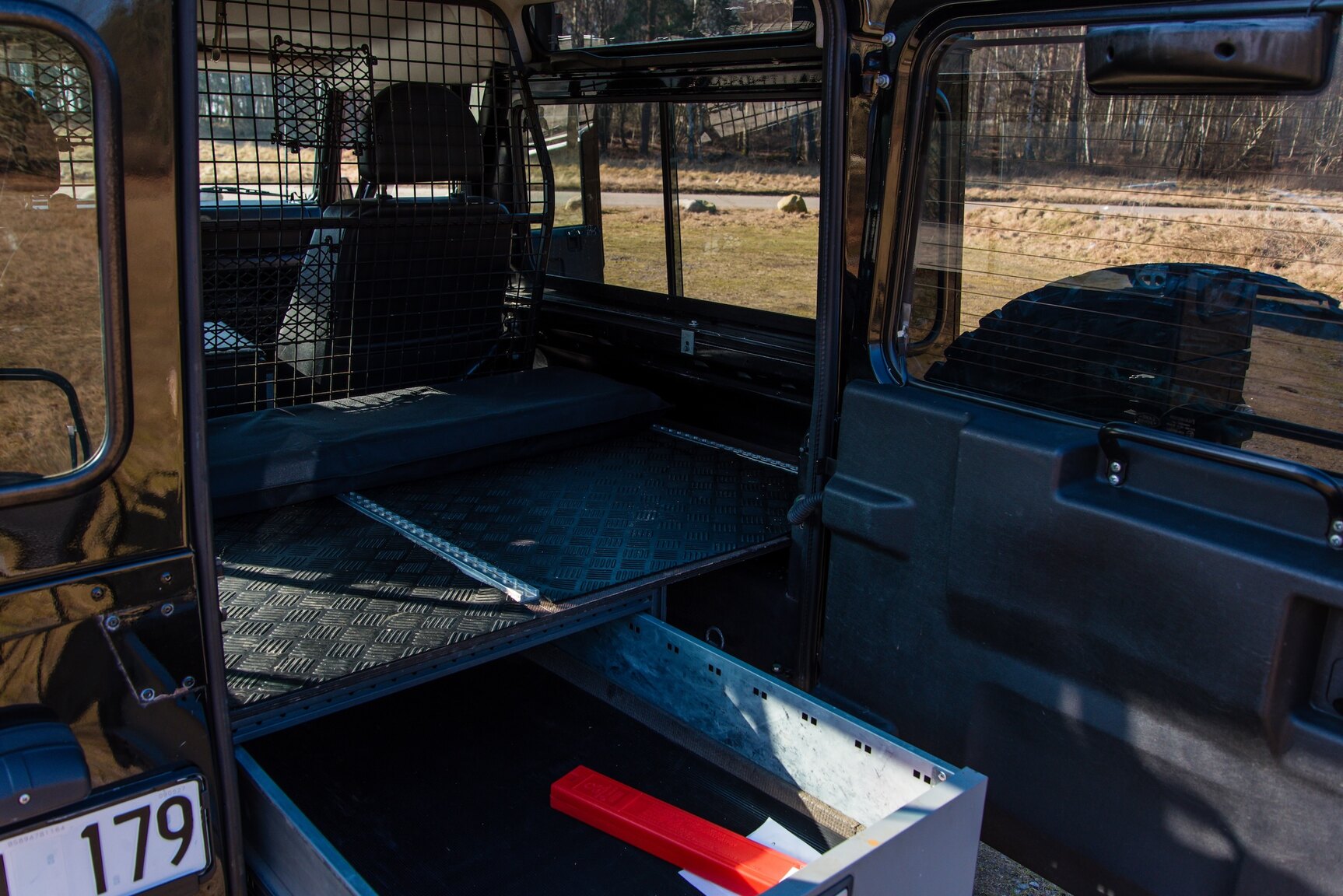 Interior image of 2009 Land Rover Defender 90 2.4 TD4 4x4