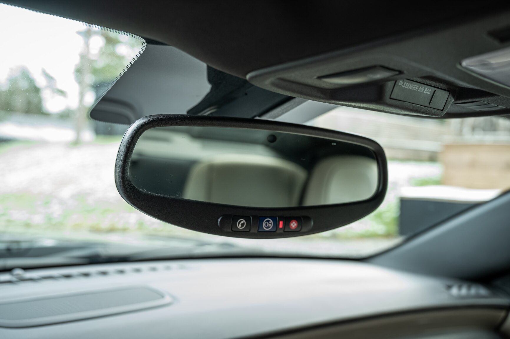 Innenraumfoto von 2010 Chevrolet Camaro SS (25)