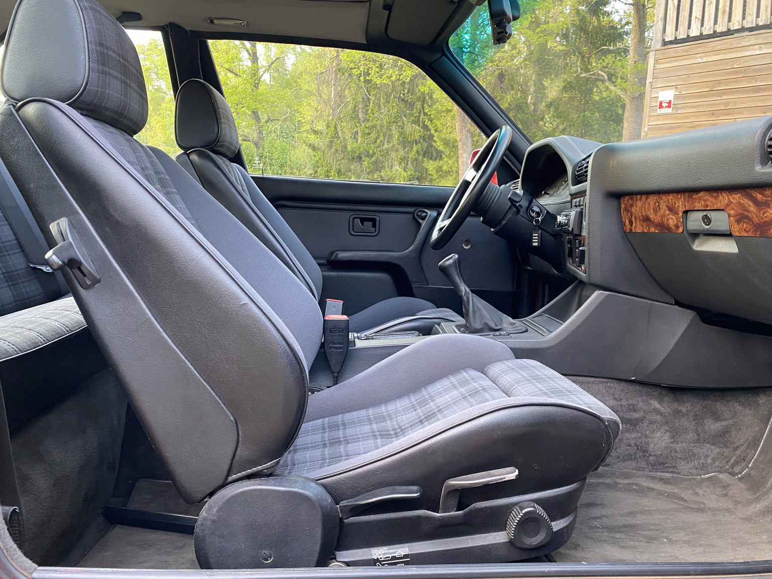Interior image of 1986 BMW E30 H35 Hartge