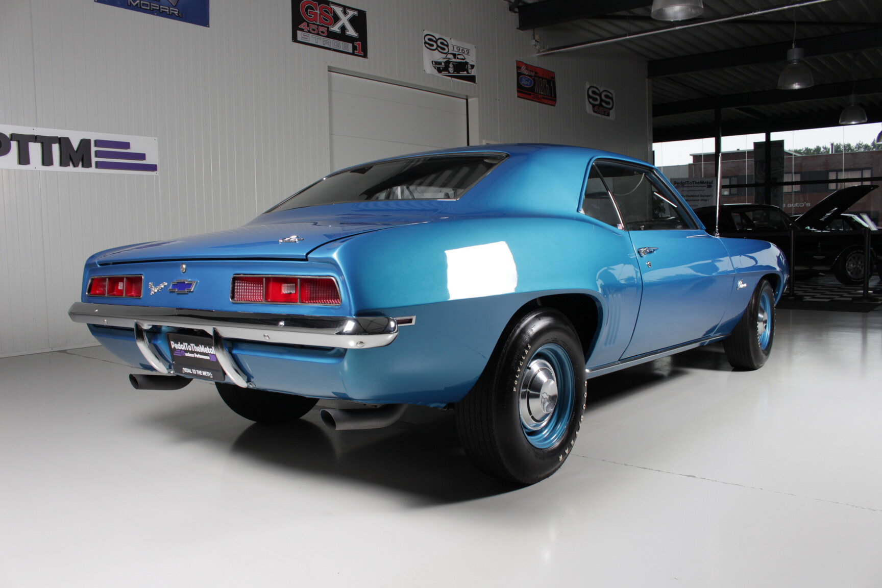 Exterior image of 1969 Chevrolet Camaro COPO TRIBUTE