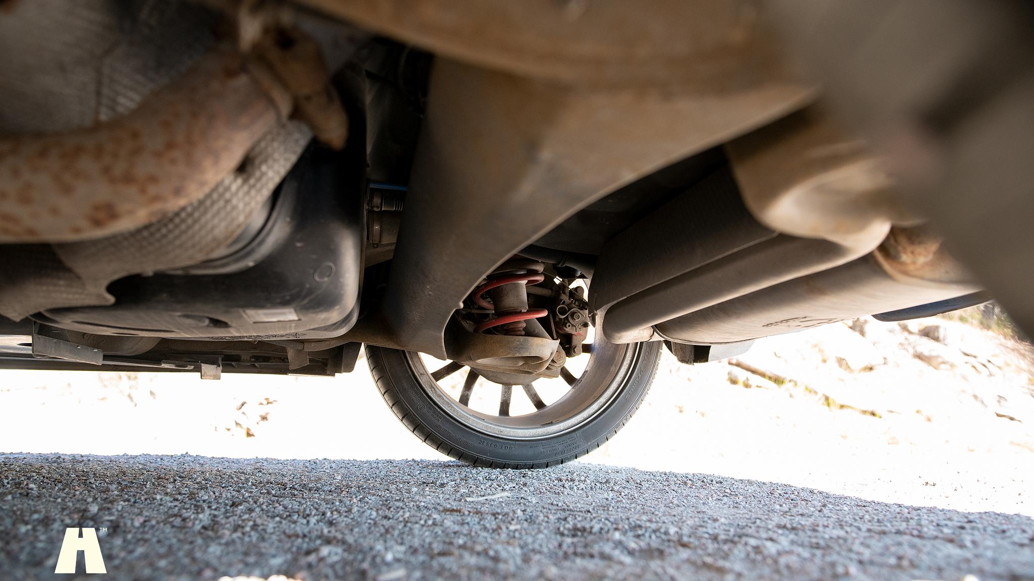 2016 Abarth 595 Competizione (32), Mekanik