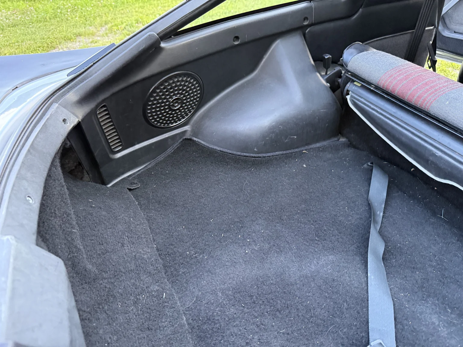 Interior image of 1983 Mazda RX-7 (78)