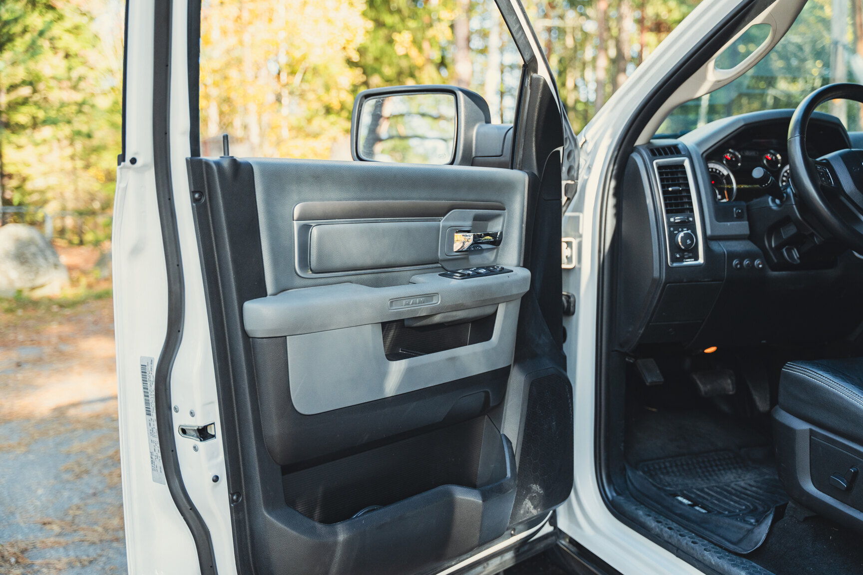 Interior image of 2017 Dodge Ram 1500 AEV (67)