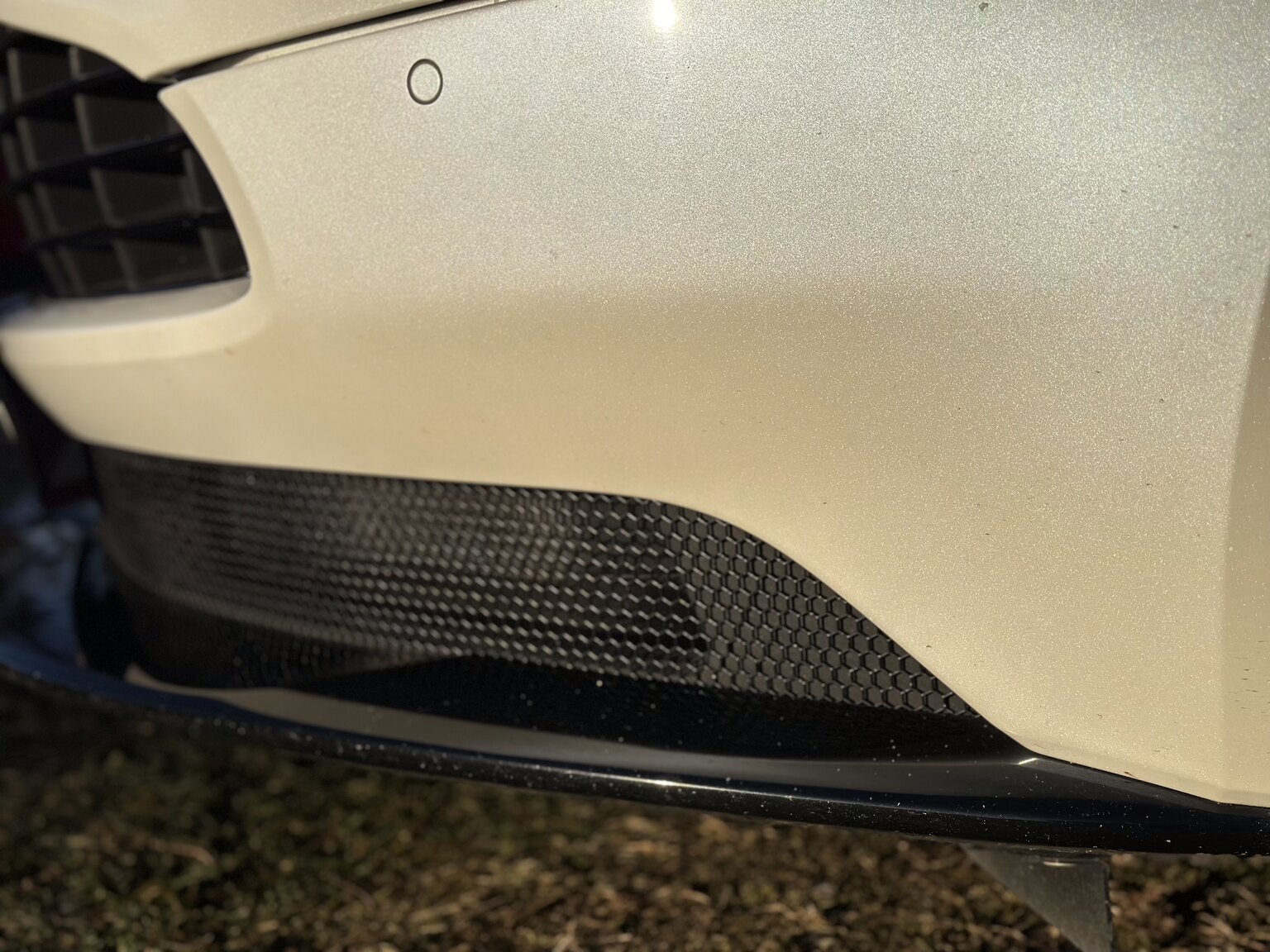 Exteriörbild på 2018 Aston Martin DB11