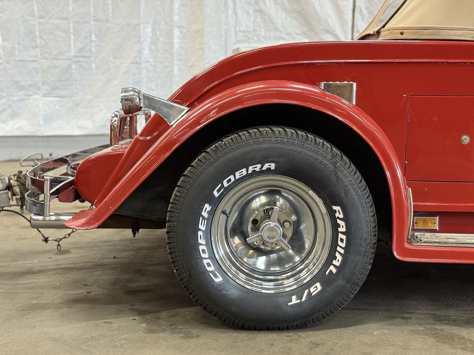 Exteriörbild på 1965 Duesenberg Roadster/StreetRod Replika 