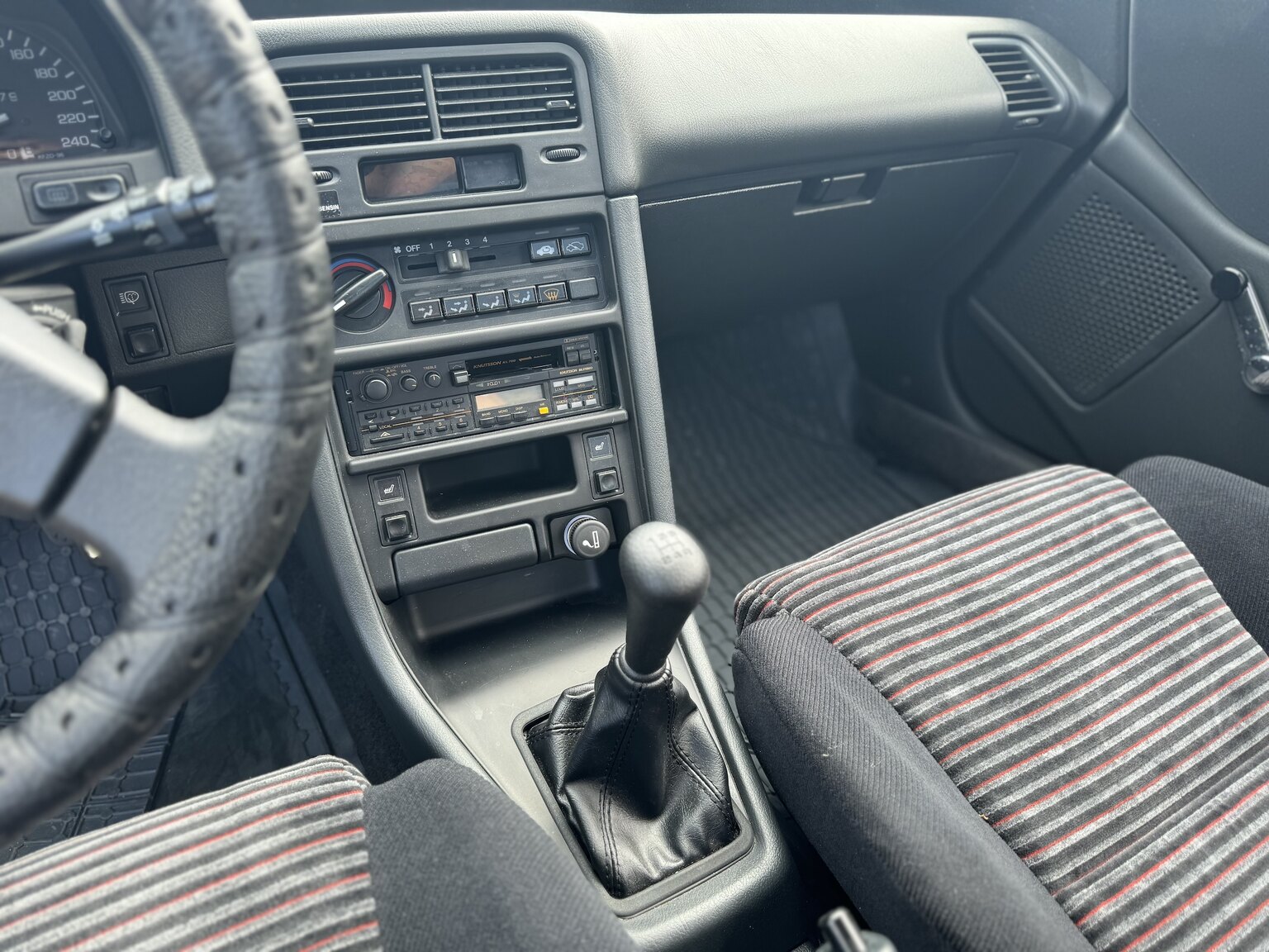 Interior image of 1989 Honda Civic CRX *5082km*
