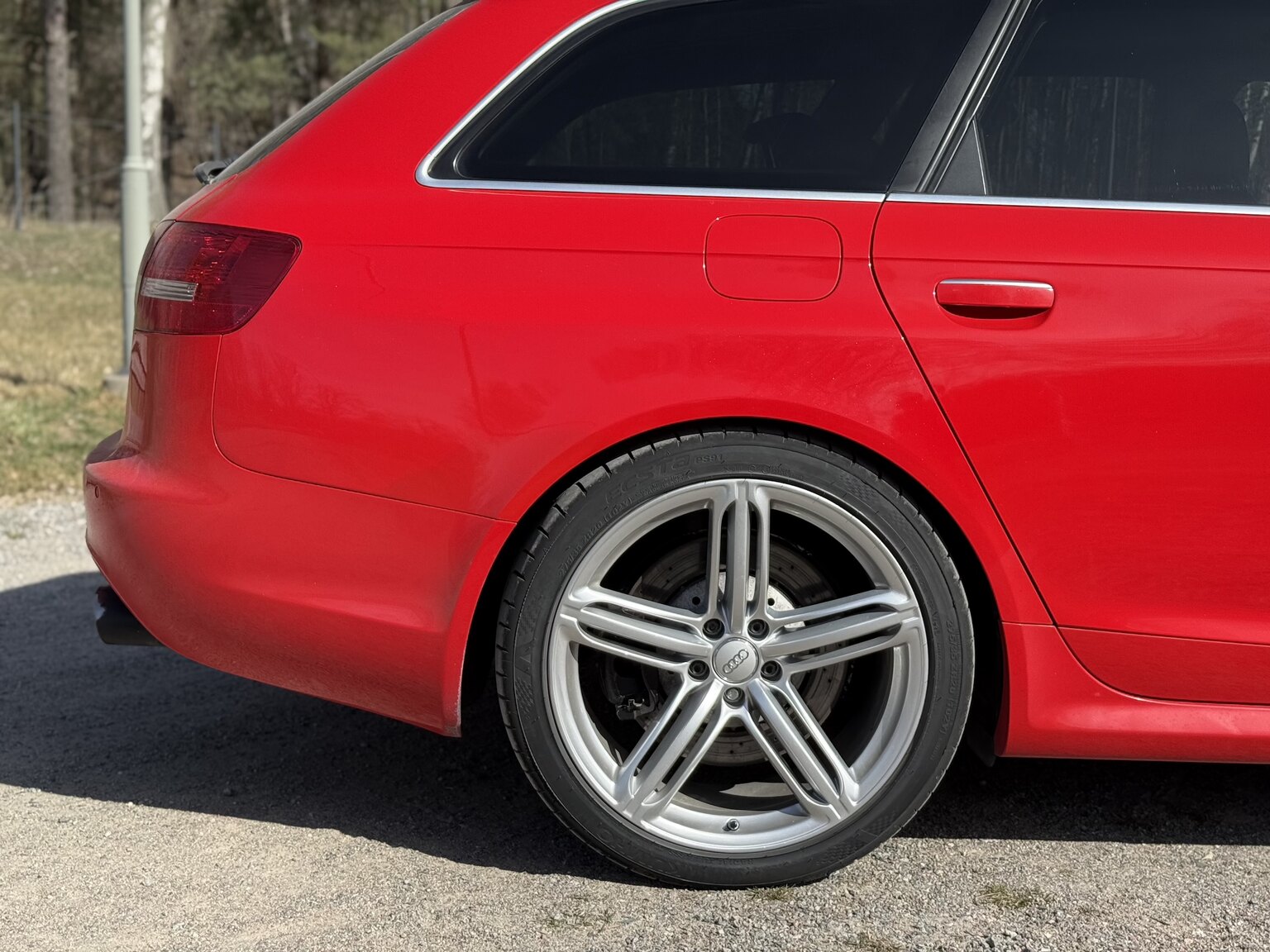 Aussenfoto 2010 Audi RS6 Avant V10 Quattro (18)