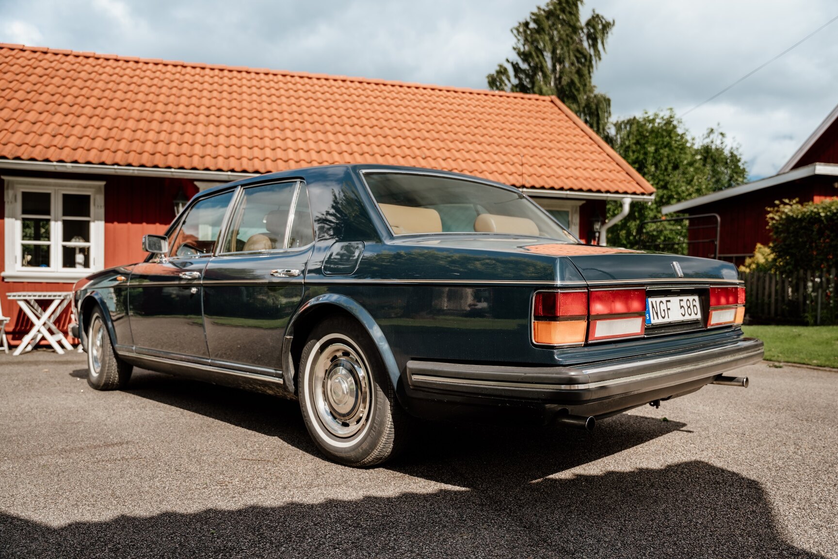 Exteriörbild på 1982 Rolls Royce Silver Spirit