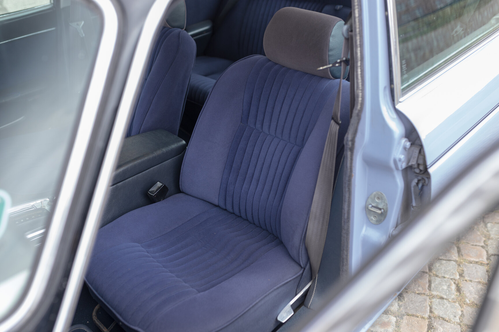 Innenraumfoto von 1975 JAGUAR XJ6  (11)