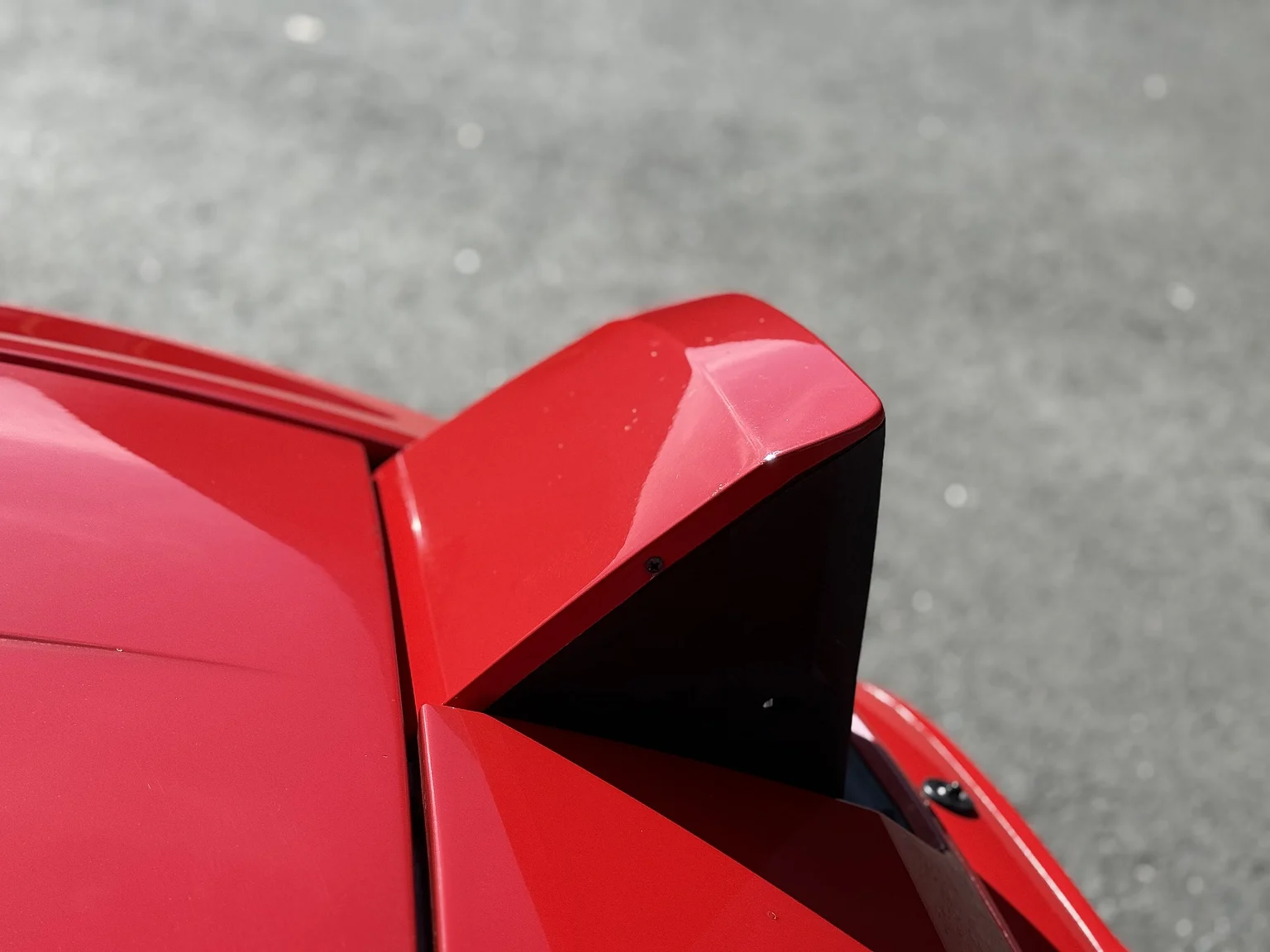 Exteriörbild på 1984 Porsche 944 Targa (48)