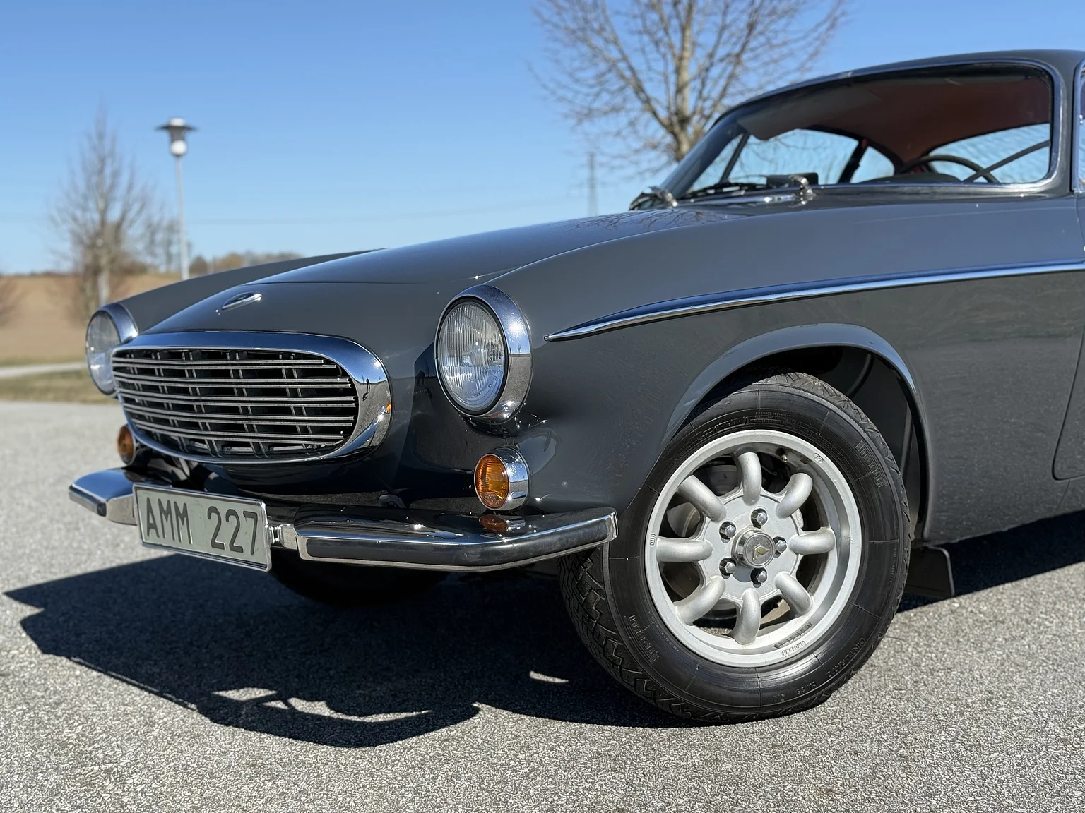 Exterior image of 1966 Volvo P 1800S (43)