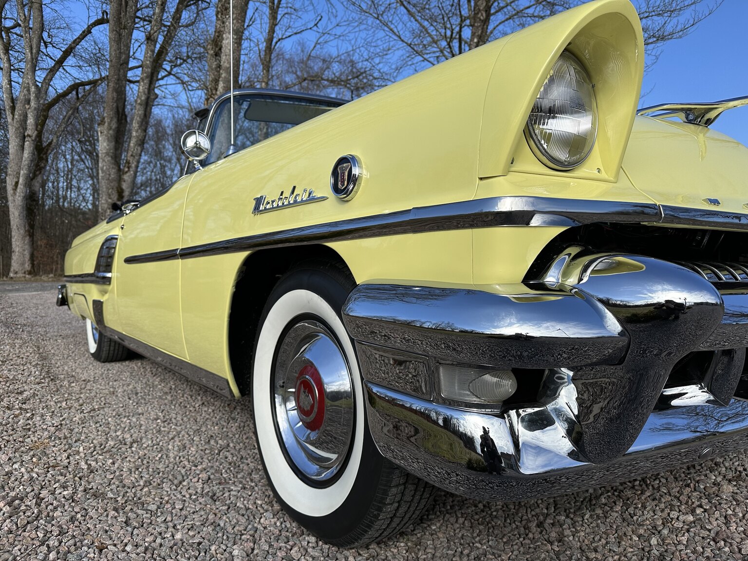 Exteriörbild på 1955 Mercury Montclair
