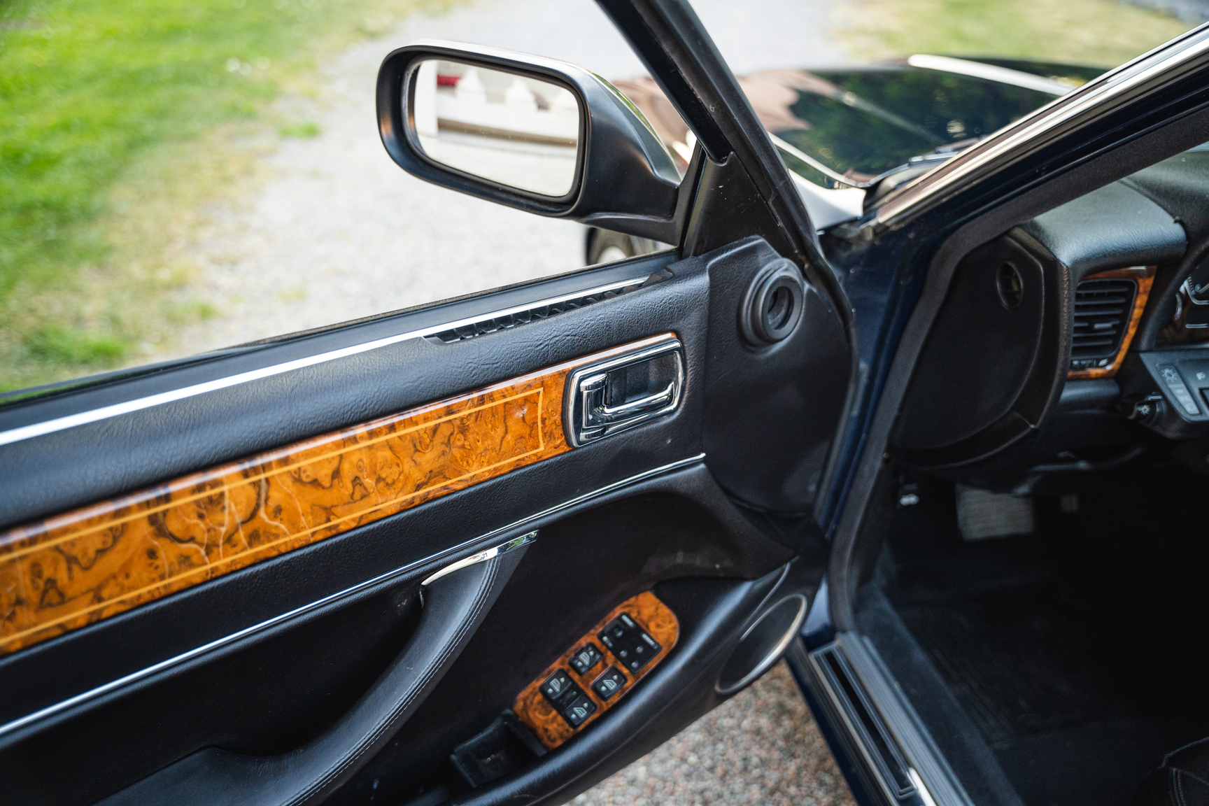 Innenraumfoto von 1995 Jaguar XJ Double SIX