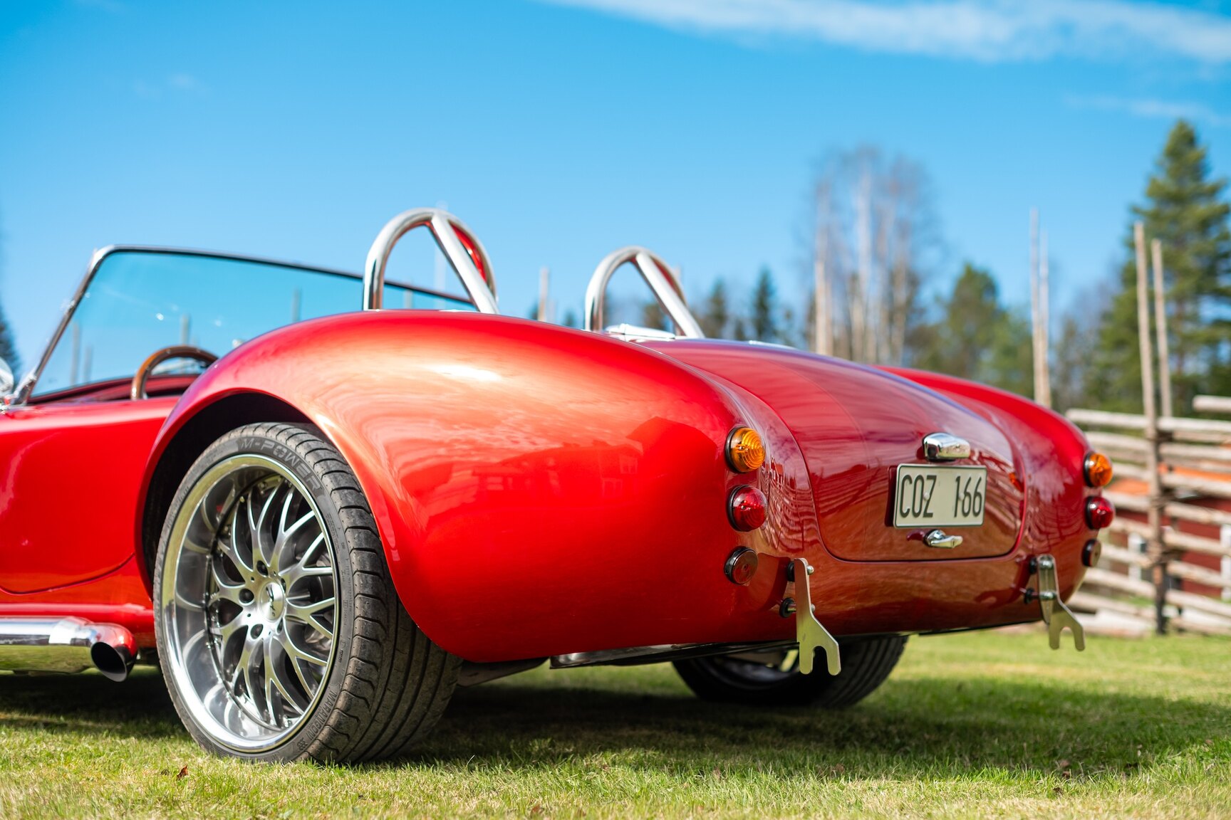 Exterior image of 2011 AC Cobra Replika